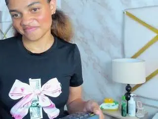 Camsoda Free Porn Cam of michellebronx