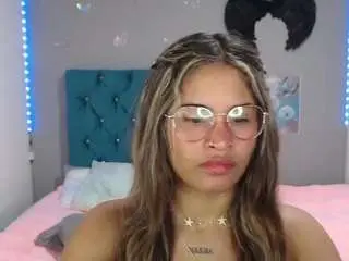 Camsoda Adult Webcams of miafuckpussyhard