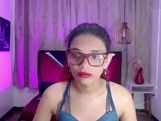 Camsoda Sex Cam of luisa-torres1