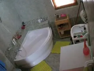 Camsoda Live Porn of voyeurcam-julmodels-bath-1st-2