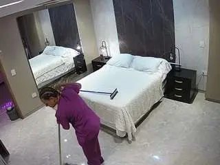 Camsoda Live Sex of voyeurcam-casa-salsa-bedroom-4