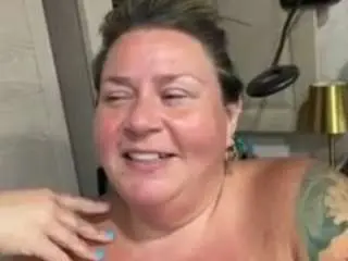 Camsoda Free Porn Cam of selfcarebaddie