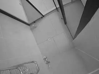 Camsoda Private Sex Chat of voyeurcam-jb-shower-2