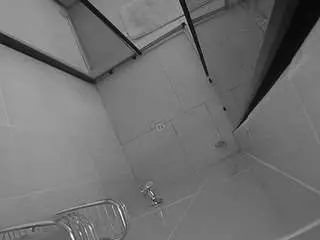 Camsoda Nude Webcam of voyeurcam-jb-shower-2