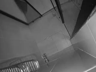 Camsoda Adult Webcams of voyeurcam-jb-shower-2