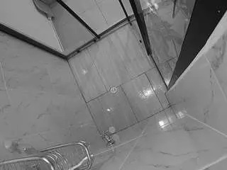 Camsoda Free Porn Cam of voyeurcam-jb-shower-2