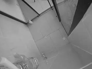 Camsoda Adult Webcams of voyeurcam-jb-shower-2