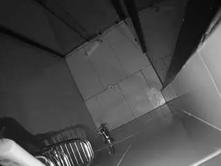 Camsoda Nude Webcam of voyeurcam-jb-shower-2