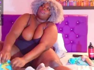 Camsoda Sex Cam of black-pussydoll