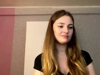 Camsoda Free Porn Cam of edwinadutremble