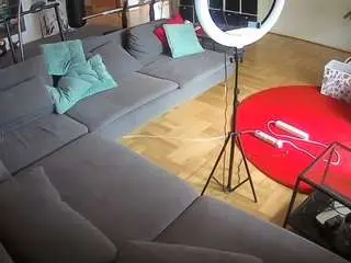 Camsoda Sex Chat of voyeurcam-julmodels-living-3