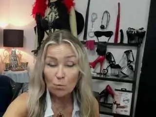 Camsoda Adult Video Chat of luxcrystal