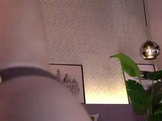Camsoda Nude Webcam of ellediane