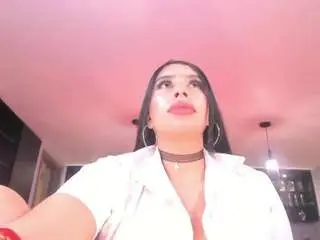 Camsoda Nude Webcam of leahlombardi
