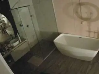 Camsoda Sex Chat of voyeurcam-casa-salsa-bathroom-2