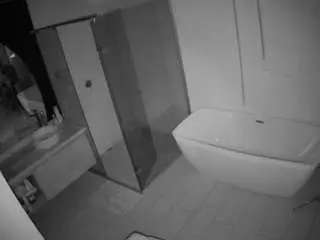 Camsoda Sex Cam of voyeurcam-casa-salsa-bathroom-2