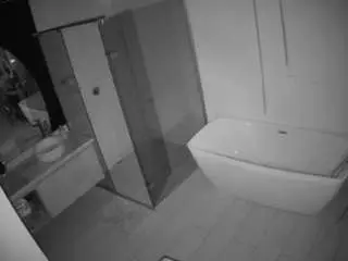 Camsoda Live Porn of voyeurcam-casa-salsa-bathroom-2
