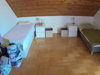 Camsoda Adult Video Chat of voyeurcam-julmodels-greybed-3