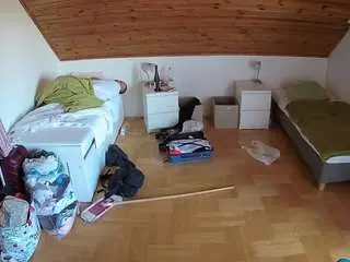 Camsoda Watch Live Sex Cams of voyeurcam-julmodels-greybed-3