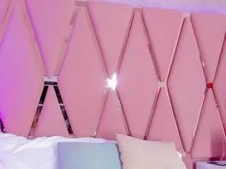 Camsoda Adult Webcams of emilyblack1