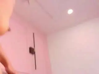 Camsoda Live Sex Cam of mia-colllins