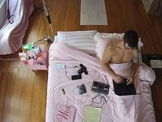Camsoda Nude Webcam of voyeurcam-celticiron-01