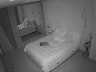 Camsoda Live Sex Cam of voyeurcam-casa-salsa-bedroom-2