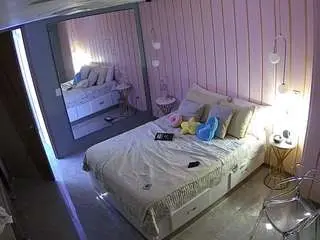 Camsoda Adult Video Chat of voyeurcam-casa-salsa-bedroom-2