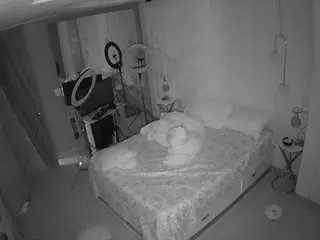 Camsoda Sex Chat of voyeurcam-casa-salsa-bedroom-2