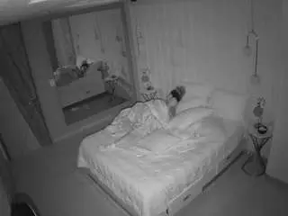 Camsoda Private Sex Chat of voyeurcam-casa-salsa-bedroom-2