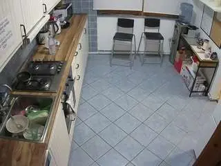 Camsoda Best Webcam of voyeurcam-julmodels-kitchen-2