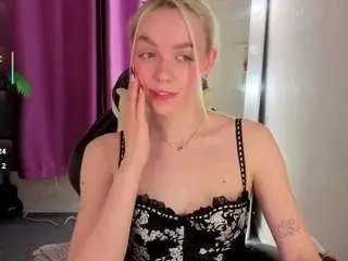 Camsoda Free Porn Cam of rocket-bunnyy