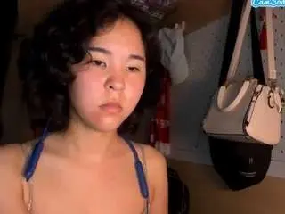 Camsoda Nude Webcam of genniewaltemeyer