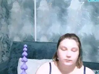 Camsoda Best Webcam of loooving-emma