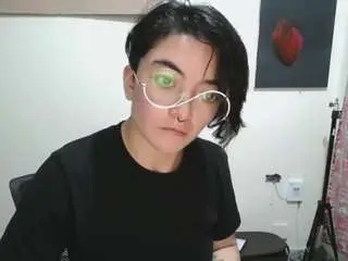 Camsoda Nude Webcam of cameliasaenz