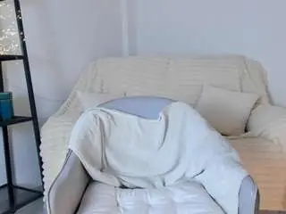 Camsoda Free Live Porn of dollyemy2