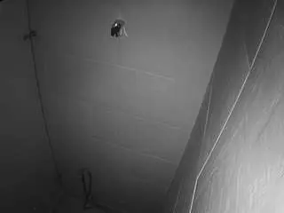 Camsoda Nude Webcam of voyeurcam-jb-shower-1