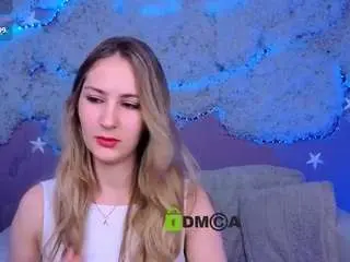 Camsoda Nude Webcam of monica-xcx