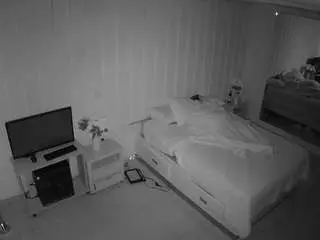 Camsoda Live Sex Cam of voyeurcam-casa-salsa-bedroom-5