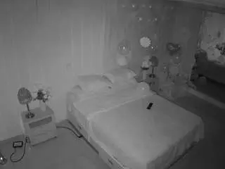 Camsoda Free Porn Cam of voyeurcam-casa-salsa-bedroom-5