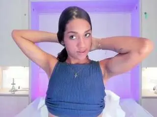 Camsoda Private Sex Chat of anaihcollins