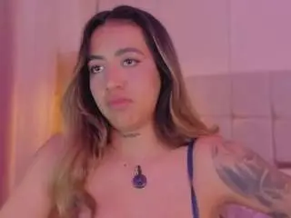 Camsoda Adult Video Chat of crystal-watson