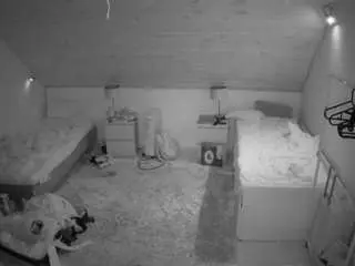 Camsoda Adult Video Chat of voyeurcam-julmodels-whitebed-3