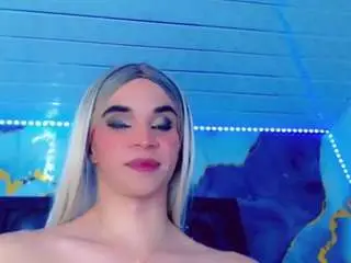 Camsoda Best Webcam of hotsexygirlsglove
