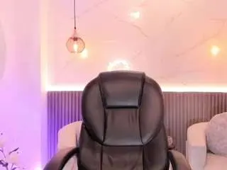 Camsoda Adult Webcam of beverly-johnson