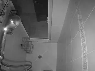 Camsoda Adult Webcam of voyeurcam-baileybase-shower