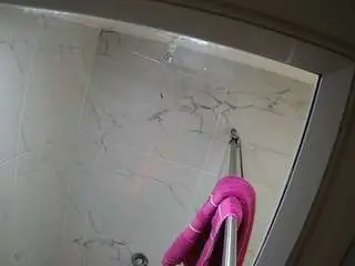 Camsoda Nude Webcam of voyeurcam-casa-salsa-bathroom-12