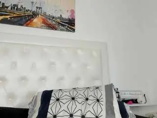 Camsoda Sex Cam of cocoqueenn