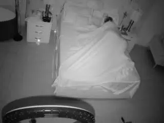 Camsoda Adult Webcams of voyeurcam-casa-salsa-bedroom-6