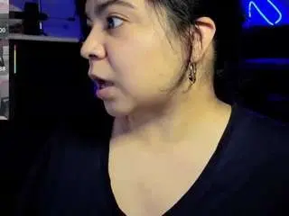 Camsoda Free Live Porn of kimmiakiss